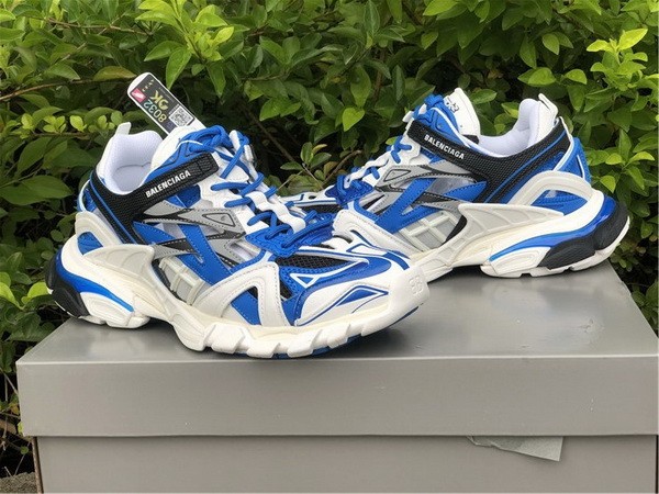 B 17FW Tripe-S High End Sneaker-212