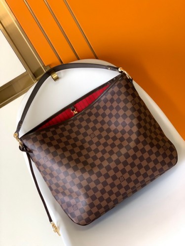 LV High End Quality Bag-897