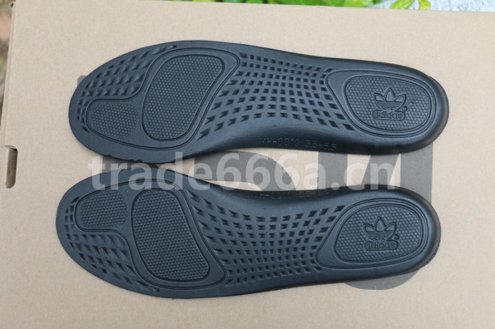 Authentic Yeezy Boost 350 V2 Cinder Reflective