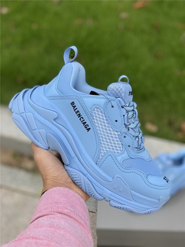 B 17FW Tripe-S High End Sneaker-189