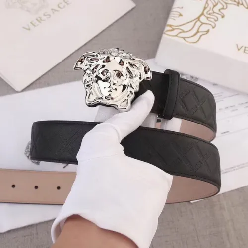 Super Perfect Quality Versace Belts(100% Genuine Leather,Steel Buckle)-676