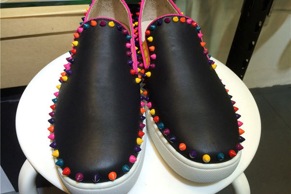 Super Max Perfect Christian louboutin Roller-Boat Flat leather sneakers with colorful spikes(with receipt)