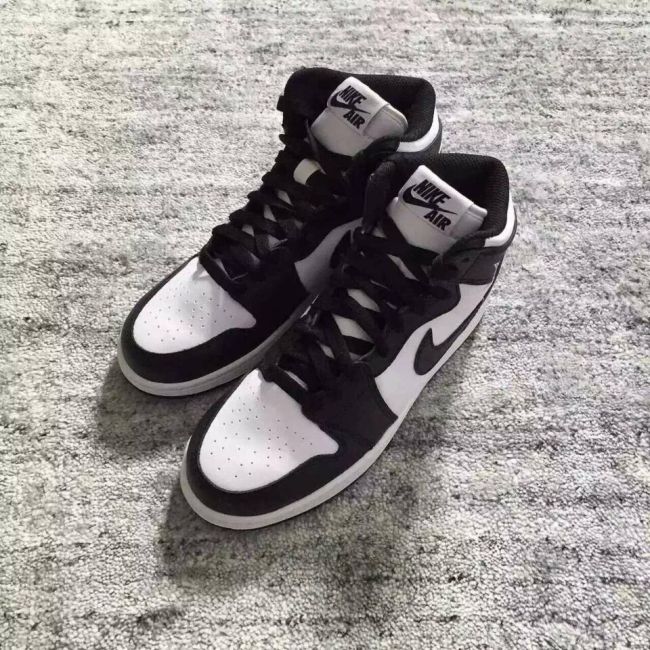 Authentic Air Jordan 1 OG Retro High Black/White GS