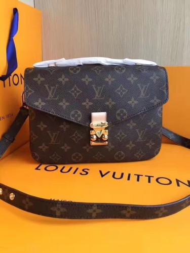 LV Damier Shoulder Bags