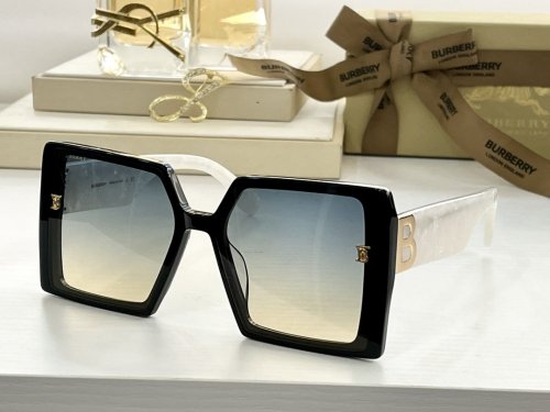 Burberry Sunglasses AAAA-359