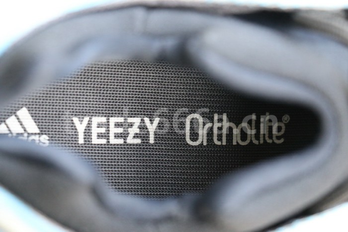 Authentic Yeezy 700 V3 “Kyanite”