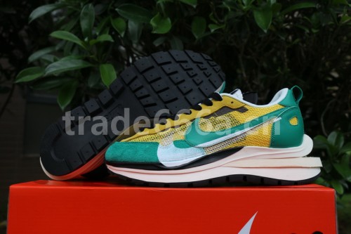 Authentic Sacai x Nike Pegasus VaporFly SP Stadium Green GS