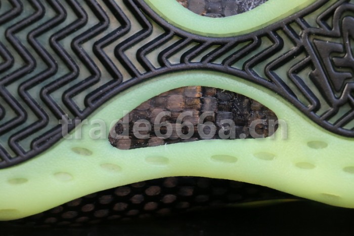 Nike Air Foamposite One “ParaNorman”