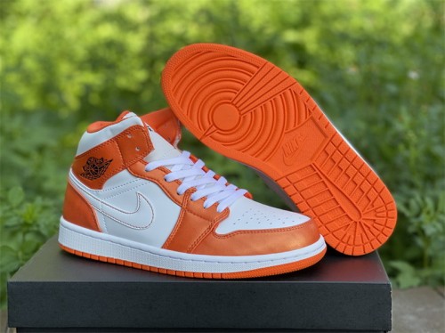 Authentic Air Jordan 1 Mid SE White Orange GS