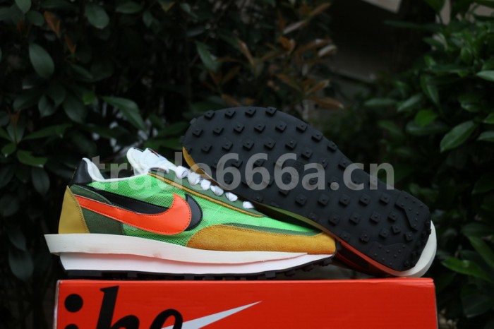Authentic Sacai x Nike LDV Waffle BV0073-300