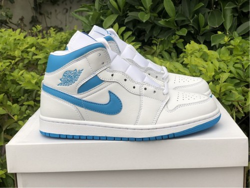 Authentic Air Jordan 1 Mid UNC Women size