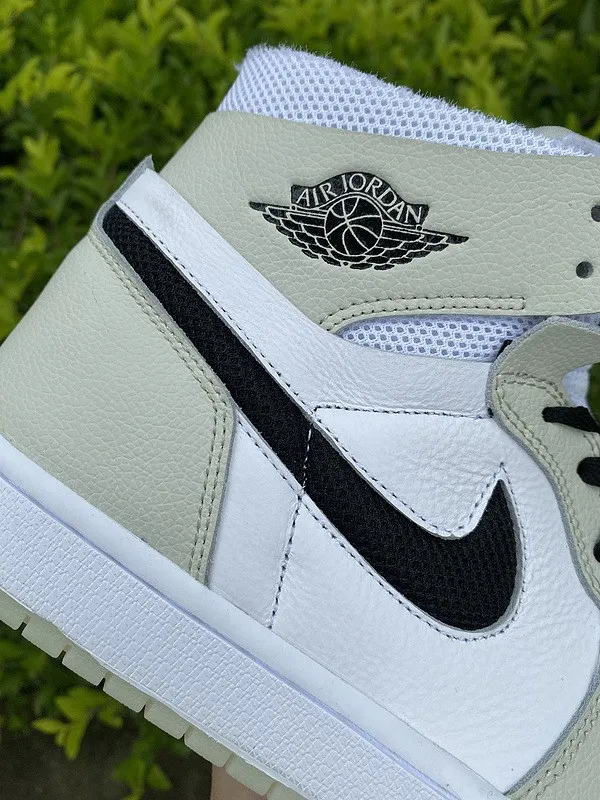 Authentic Air Jordan 1 Zoom Comfort Summer White