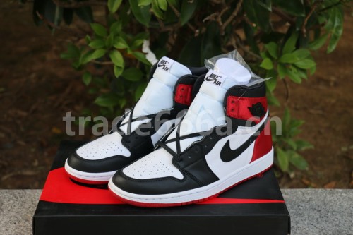 Authentic Air Jordan 1 Satin “Black Toe” GS