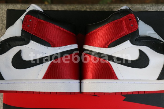 Authentic Air Jordan 1 Satin “Black Toe” GS