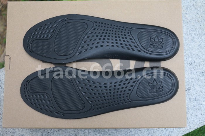 Authentic Yeezy Boost 350 V2 “Earth”