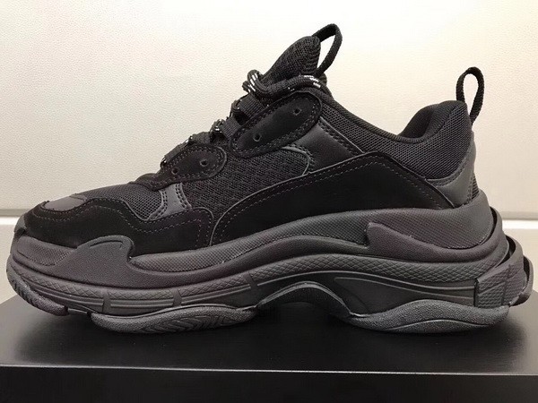 B 17FW Tripe-S High End Sneaker-006