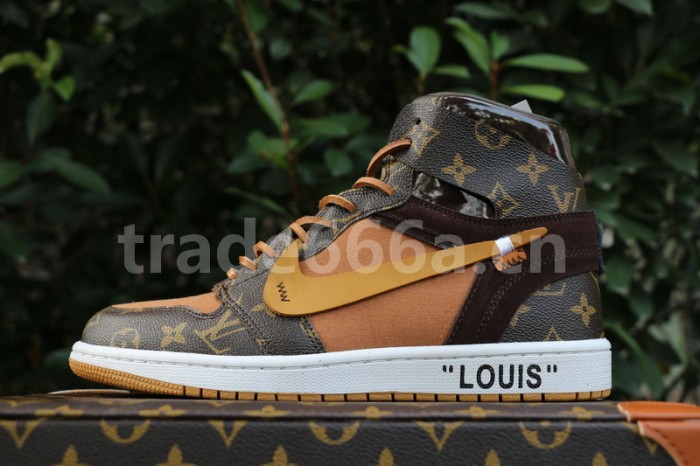 Authentic LV X OFF White X Air Jordan 1 with suitcase