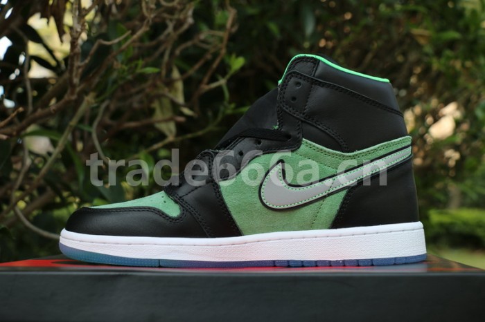 Authentic Air Jordan 1 High Zoom R2T “Racer Blue”