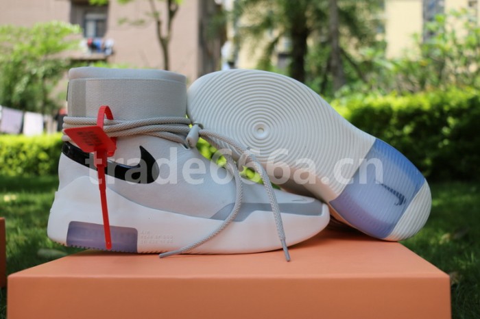 Authentic Nike Air Shot Around “Light Bone”