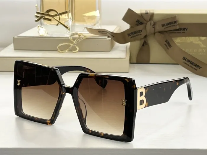 Burberry Sunglasses AAAA-364