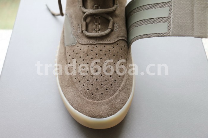 Authentic Yeezy Boost 750 “Light Brown”