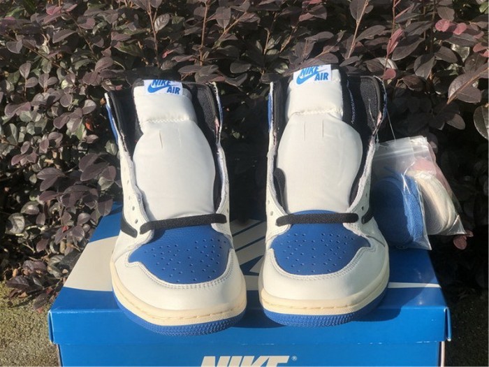 Authentic Travis Scott x Fragment x Air Jordan 1