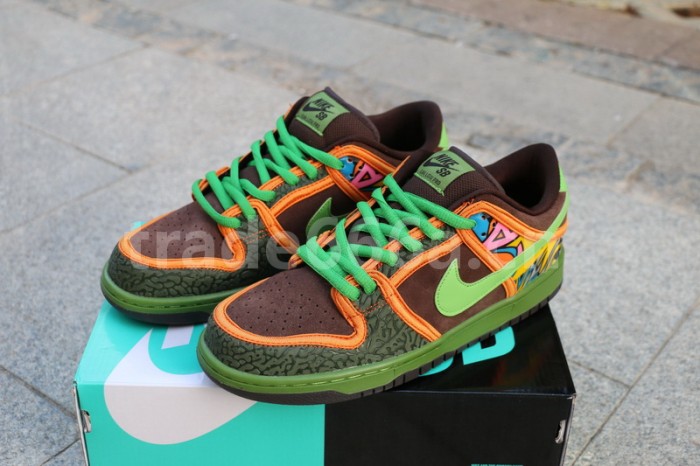 Authentic Nike SB Dunk Low Premium “DE LA SOUL”