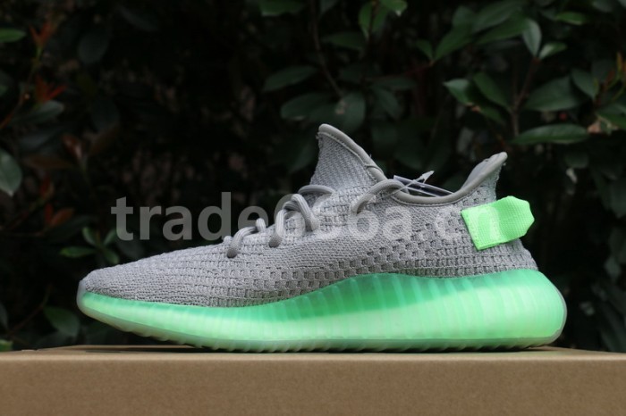 Authentic Yeezy 350 V2 True Form Lime