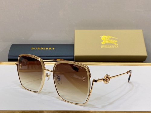 Burberry Sunglasses AAAA-523