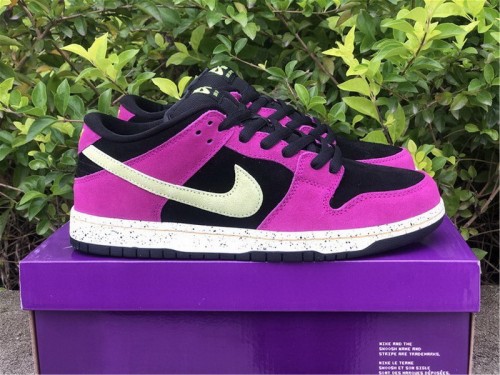 Authentic Nike SB Dunk Low“Red Plum”