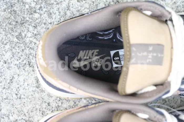 Authentic Travis Scott x Nike Dunk SB