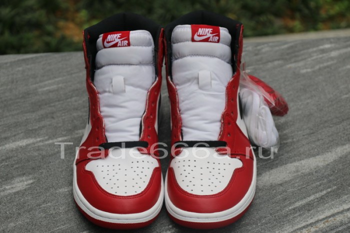 Authentic Air Jordan 1 Retro High OG Chicago
