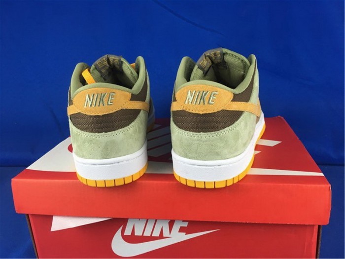 Authentic Nike Dunk Low SE “Dusty Olive”