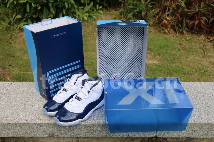 Authentic Air Jordan 11 “Midnight Navy”