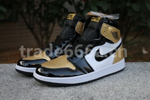 Authentic Air Jordan 1 Gold Toe