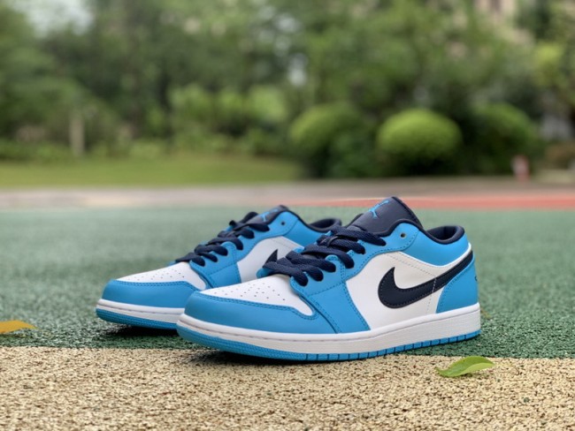 Authentic Air Jordan 1 Low“ UNC”