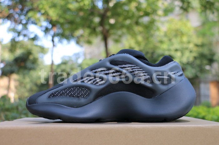 Authentic Yeezy 700 V3 “Alvah”