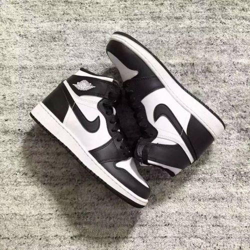 Authentic Air Jordan 1 OG Retro High Black/White GS