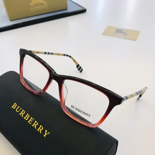 Burberry Sunglasses AAAA-511