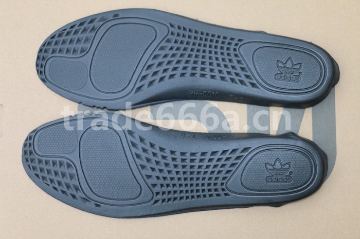 Authentic Yeezy 350 V2 BY9612