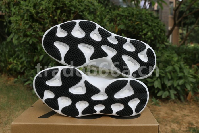 Authentic Yeezy 700 V3 White Grey