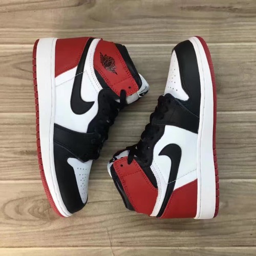 Air Jordan 1 OG High “Black Toe”2016 GS