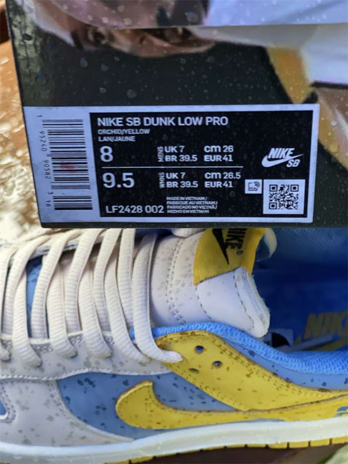 Authentic Nike SB Dunk Low “Kobe”