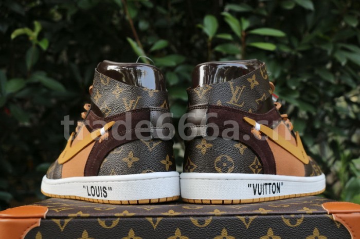 Authentic LV X OFF White X Air Jordan 1 with suitcase