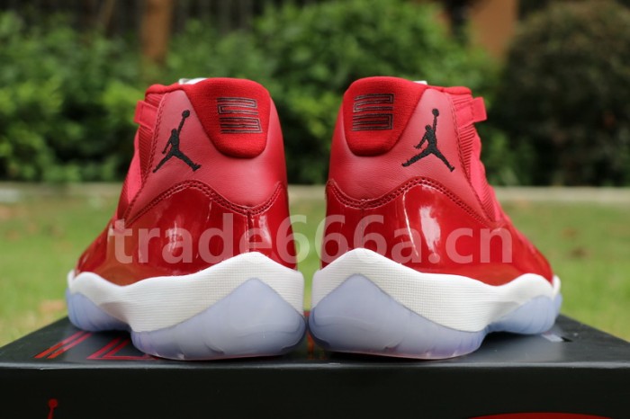 Authentic Air Jordan 11 Chicago