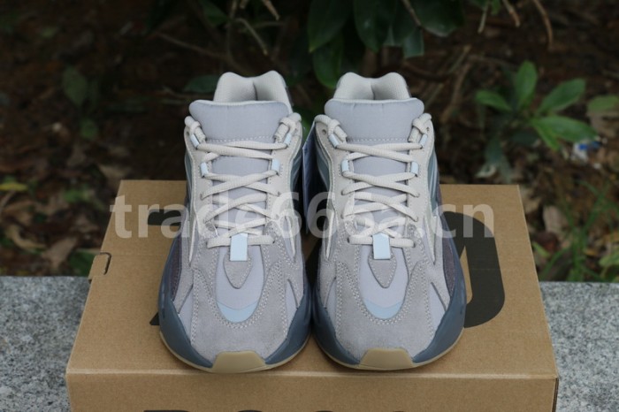 Authentic Yeezy 700 Boost Tephra