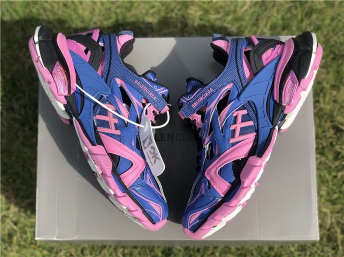 B 17FW Tripe-S High End Sneaker-179