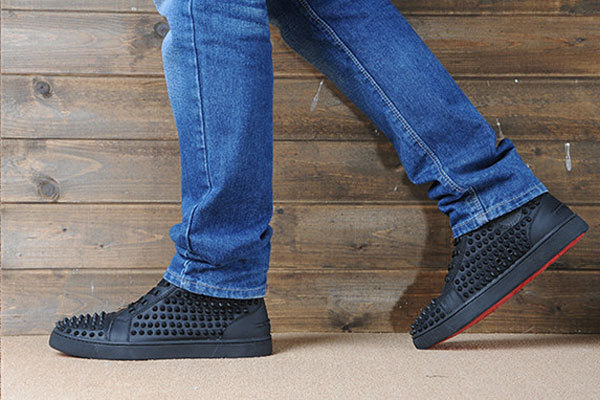 Super Max Perfect Christian Louboutin Red Bottom 3 Spikes on Top Black Matte Leather Men Shoes(with receipt)