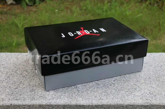 Authentic Air Jordan 11 “Concord” Retro 2018