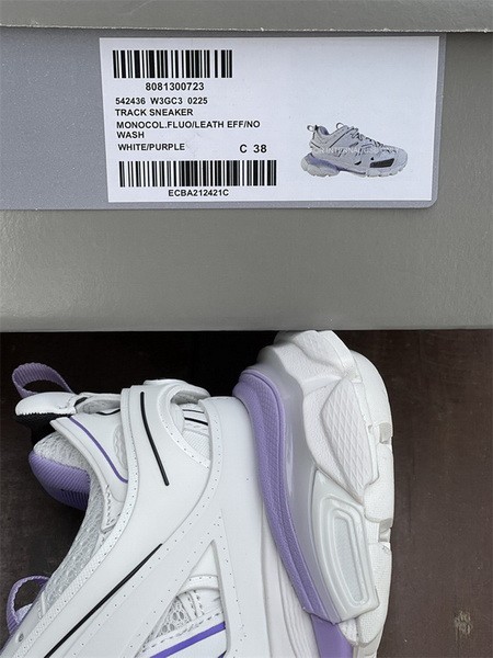 B 17FW Tripe-S High End Sneaker-258